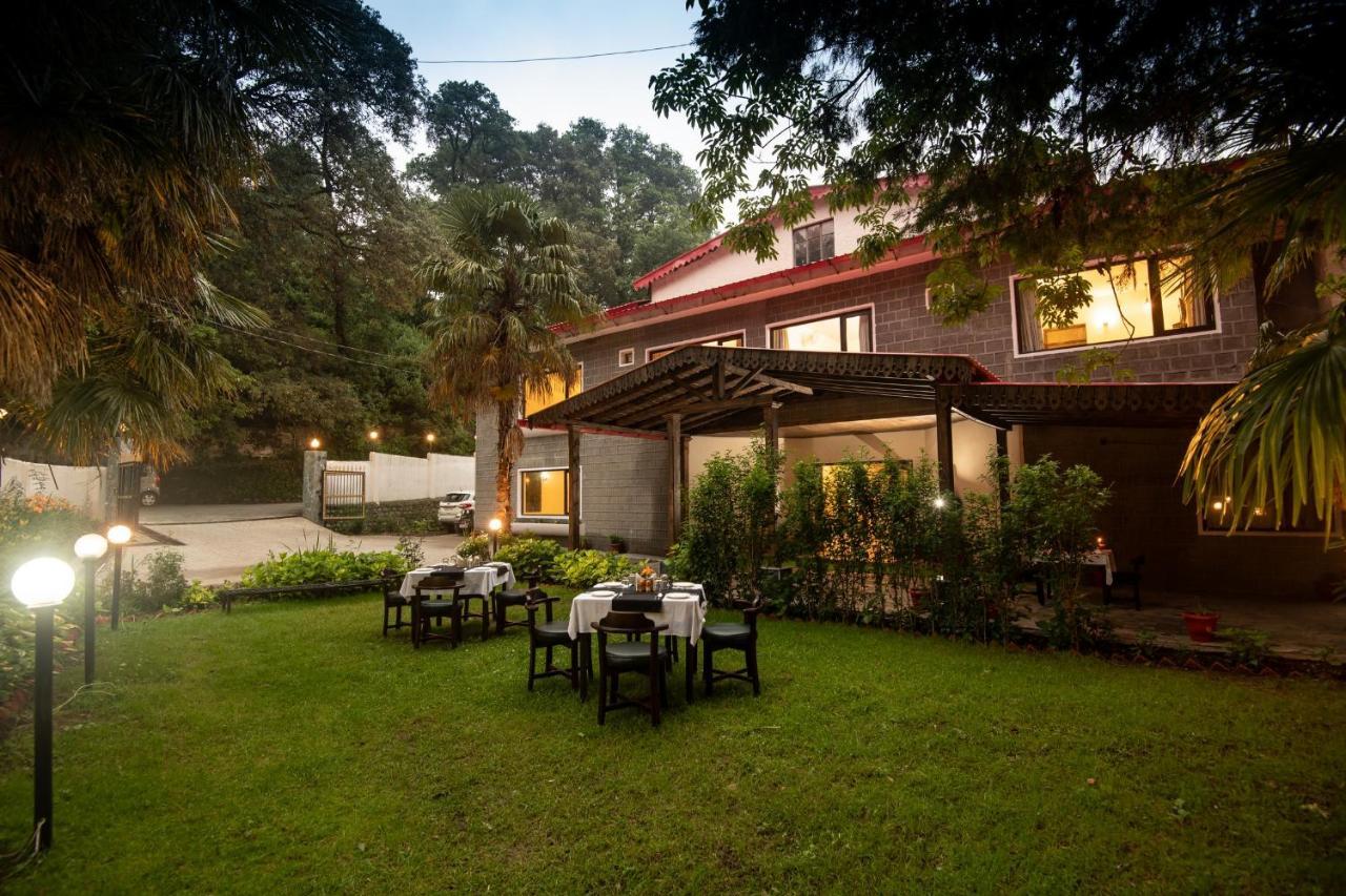 Langdale Manor Hotel Нейнитал Екстериор снимка