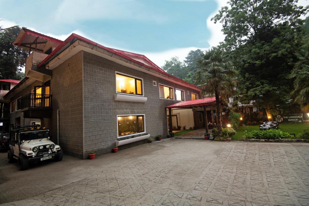 Langdale Manor Hotel Нейнитал Екстериор снимка